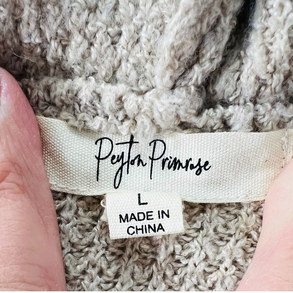 Cozy Hooded Long Cardigan Color Block Beige White Knit Sweater Peyton Primrose - Picture 5 of 9